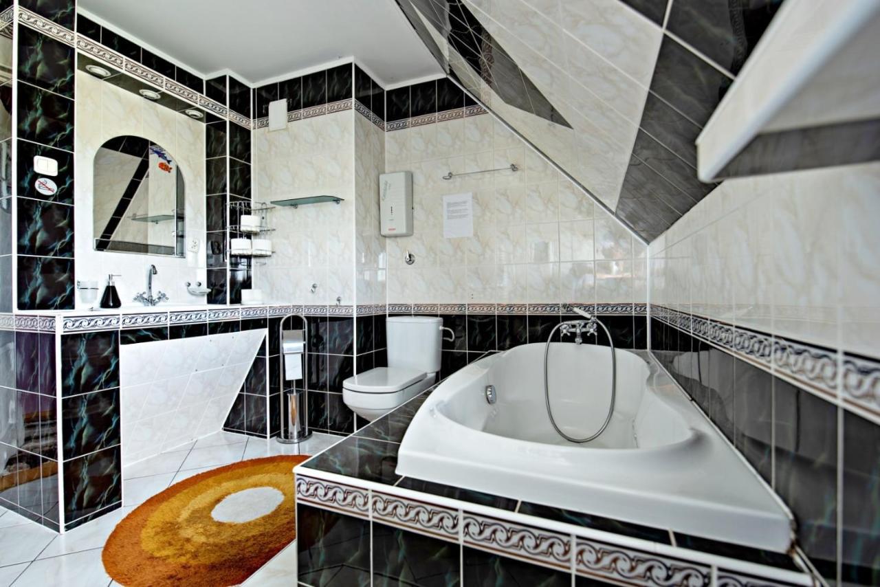 Zacisze Zielone Ogrody Villa Monki ภายนอก รูปภาพ